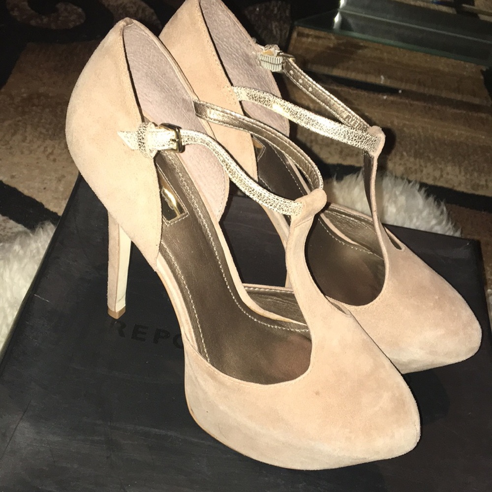 T strap pump.